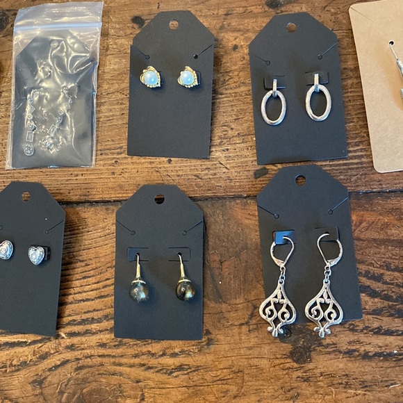 EARRINGS - 60 Pairs - Picture 5 of 17